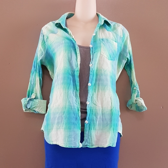 Free to bundle | Plaid gingham button up top set - Picture 3 of 7